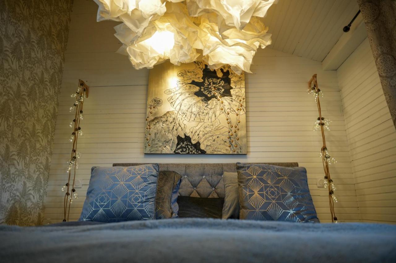 Kaebane 85, Lodge Avec Spa Au Bord De L'Eau Prouilly Екстер'єр фото