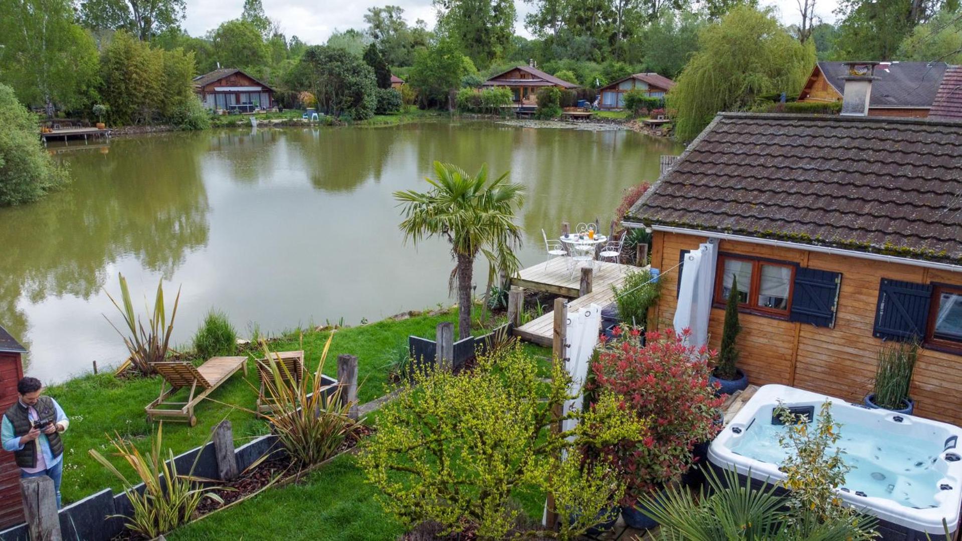 Kaebane 85, Lodge Avec Spa Au Bord De L'Eau Prouilly Екстер'єр фото